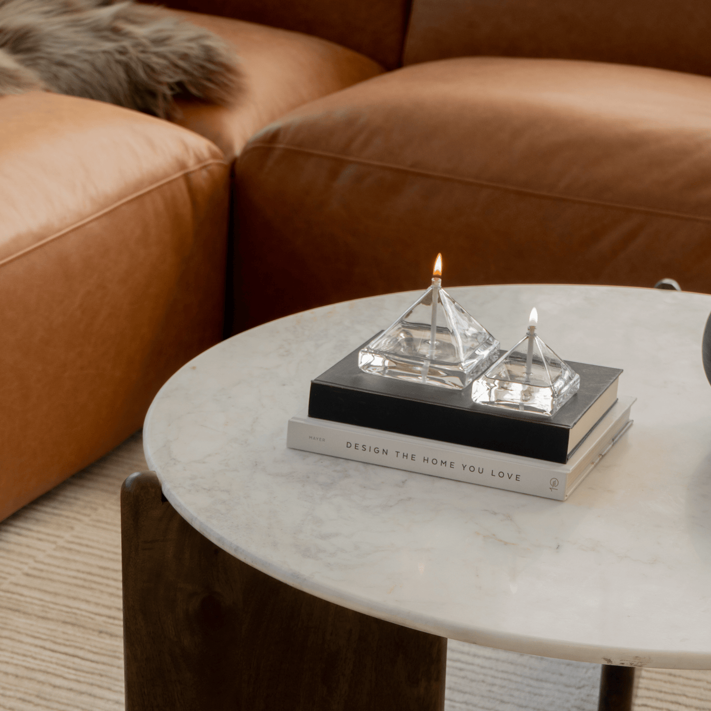 Trigon Oil Candle - LndmarkClub USA