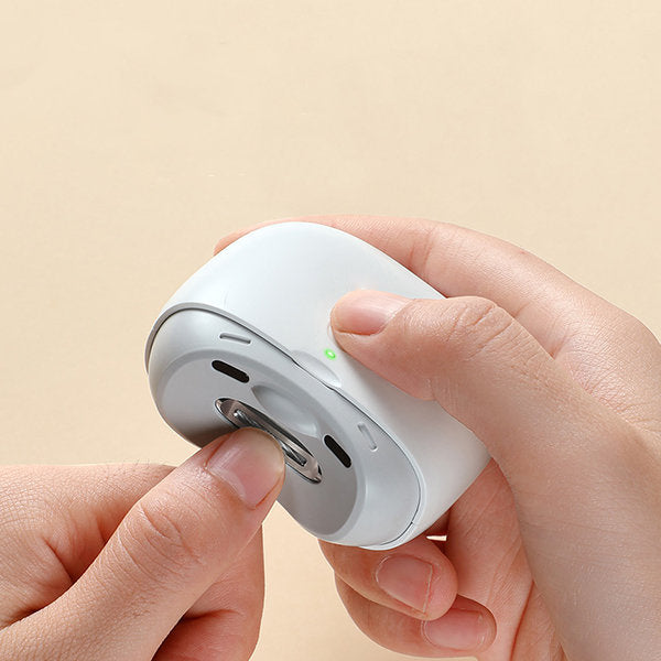 Auto-Safety Nail Trimmer