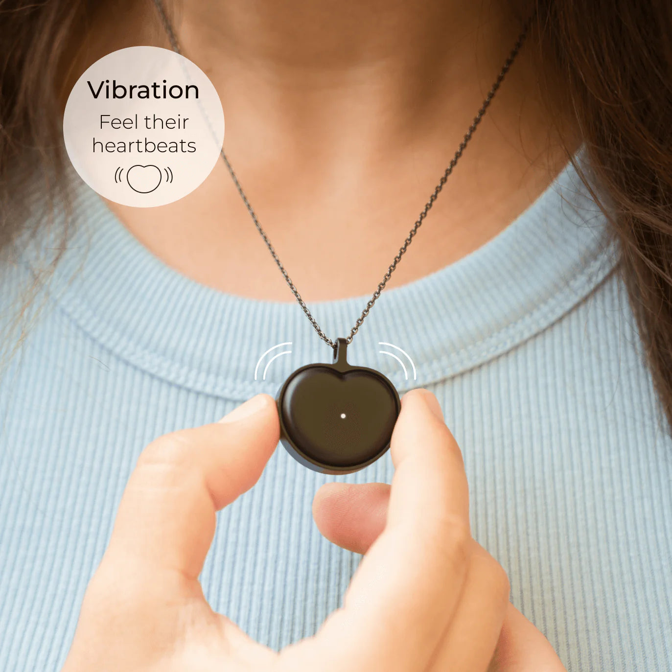 Love Tap Heart Necklace Set