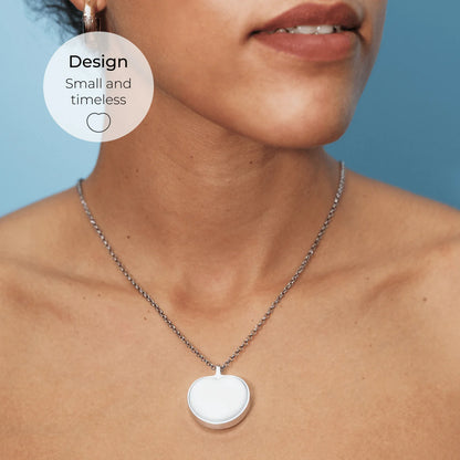 Love Tap Heart Necklace Set