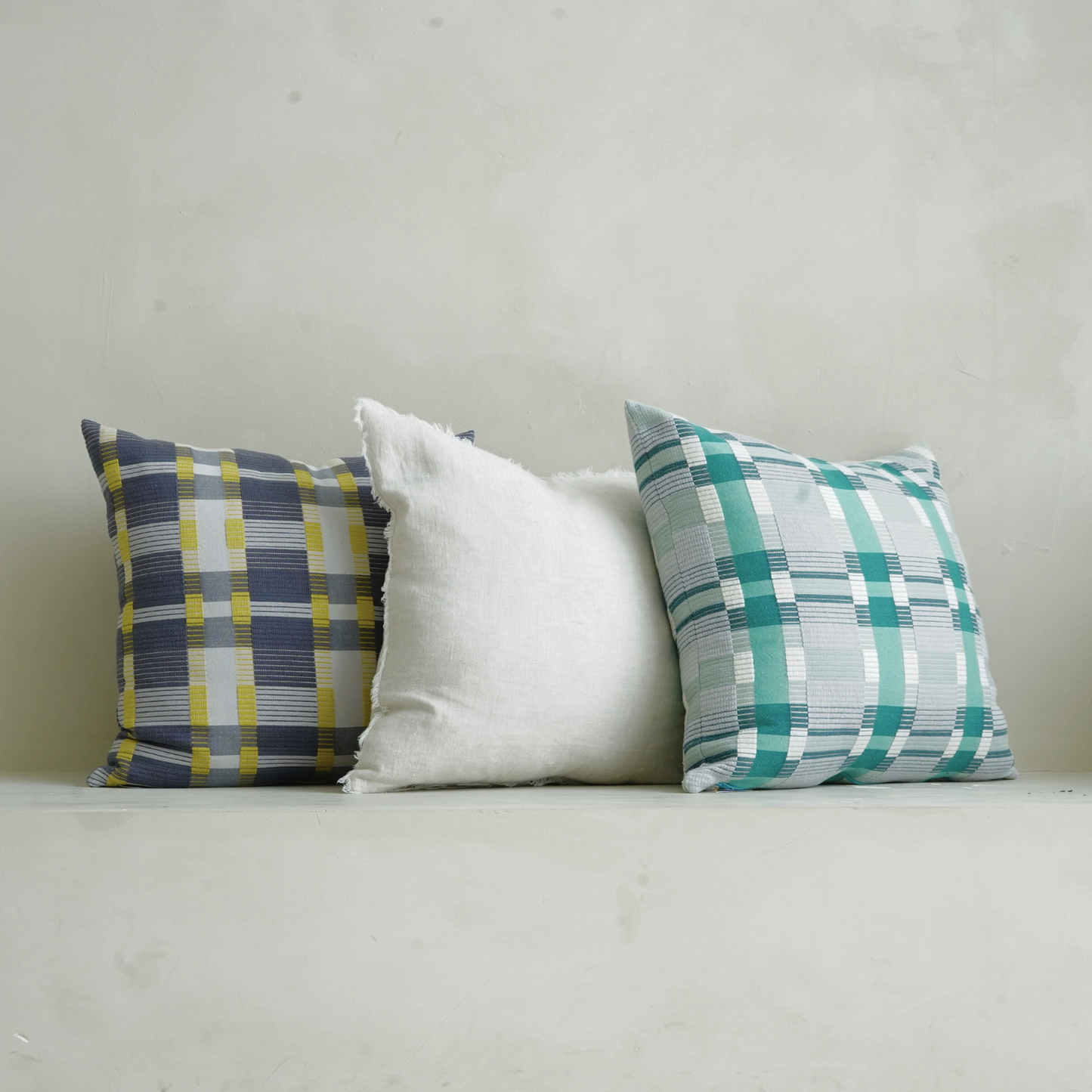 Checkered Grey Toss Cushion - LndmarkClub USA