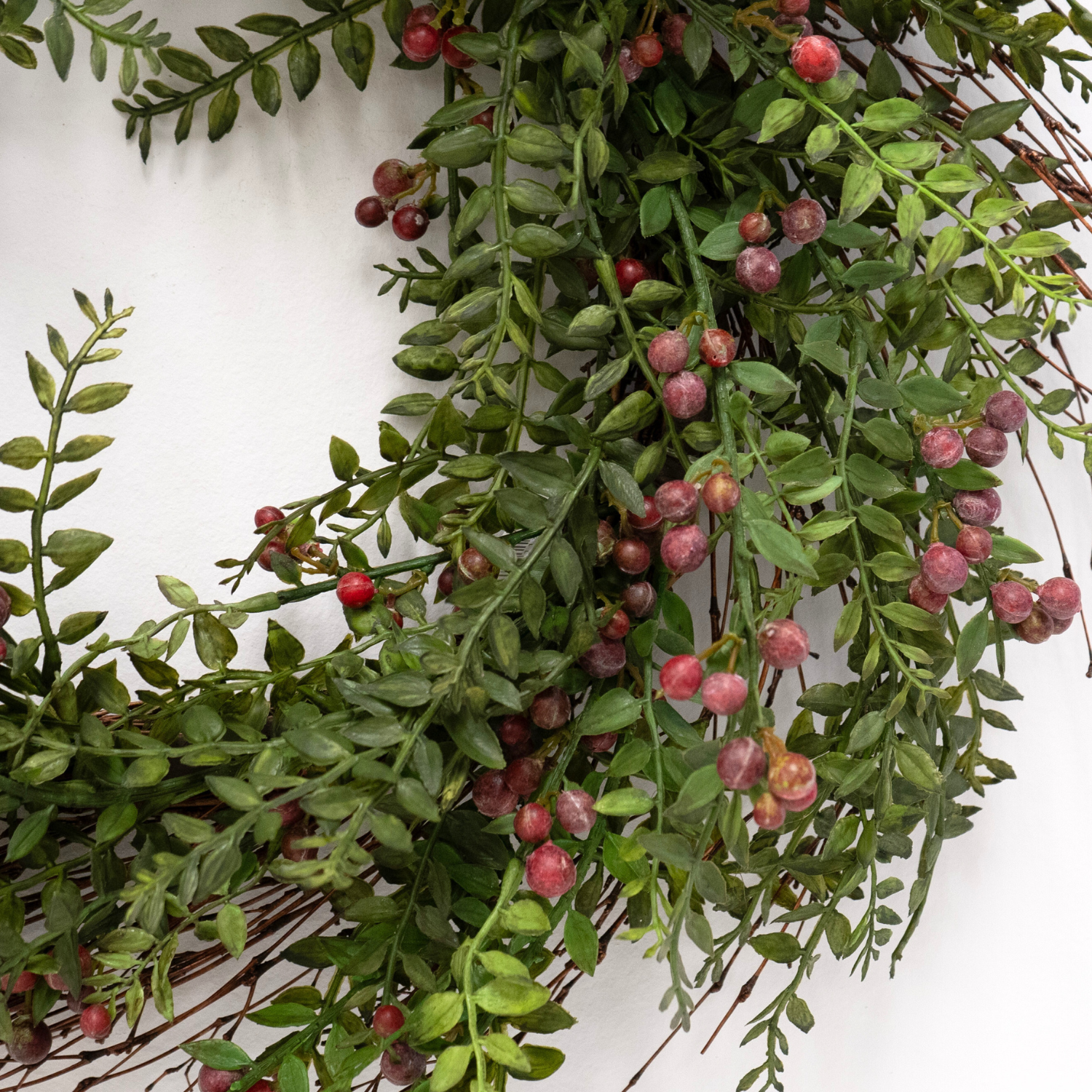 Elegant 24" Burgundy Berry Wreath - LndmarkClub USA