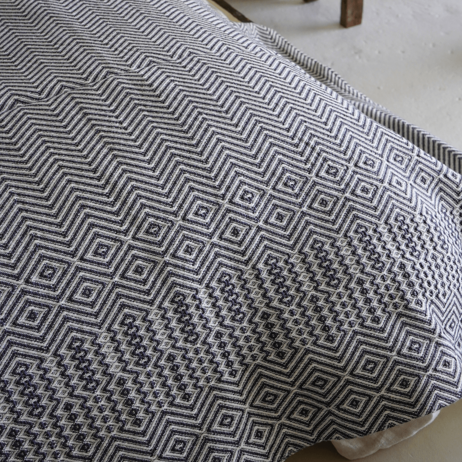 Rhythm Charcoal Throw - LndmarkClub USA